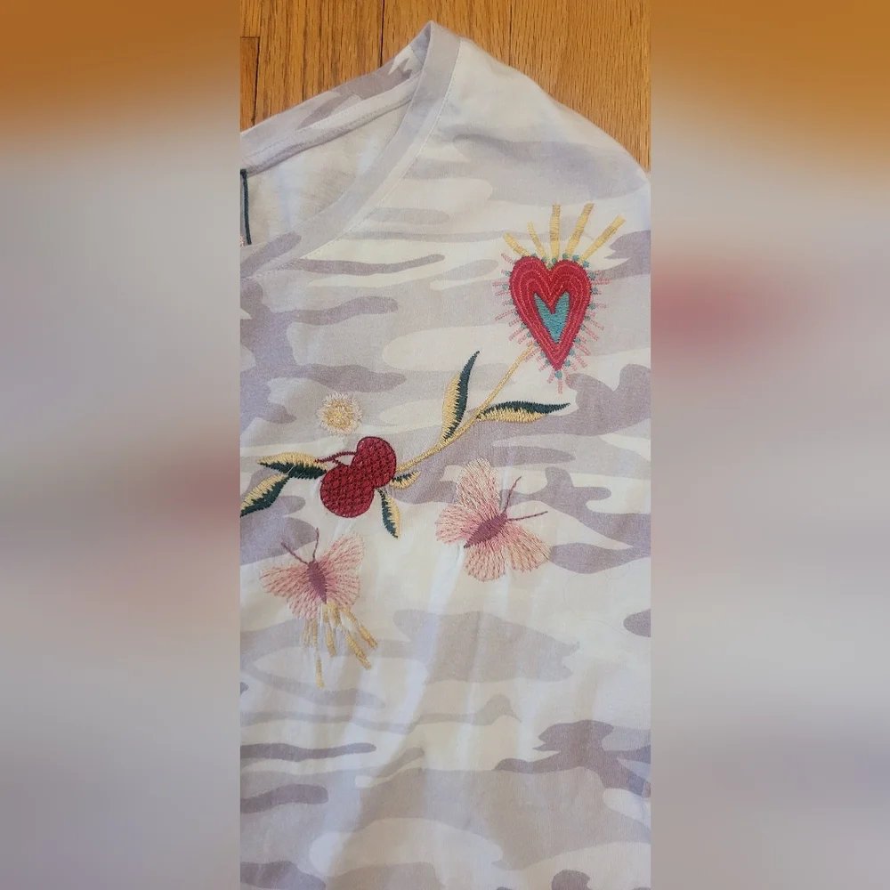 Johhny Was Adara Relaxed Floral Embroidered Peacock Butterfly Shirt - Picture 5 of 16